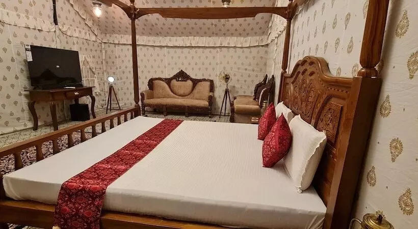 ホテル Stay Serene Luxury