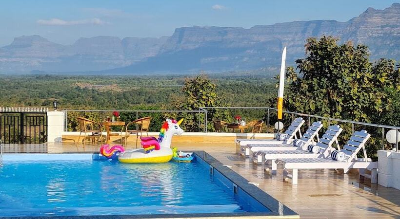 Отель Stay Serene Luxury