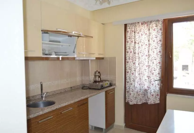 Koilada çarpışantürk Konakları