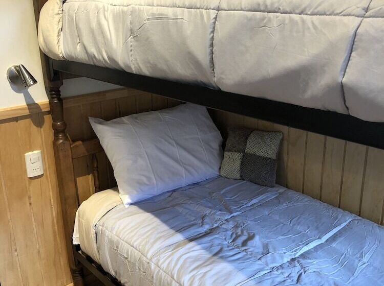 Magellanicus Rustic Suites