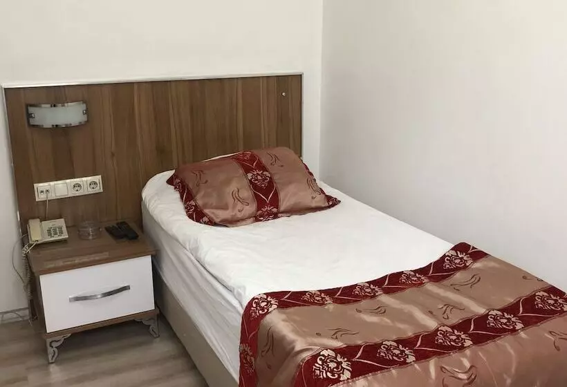 Otel Eratay