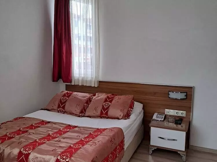 Otel Eratay