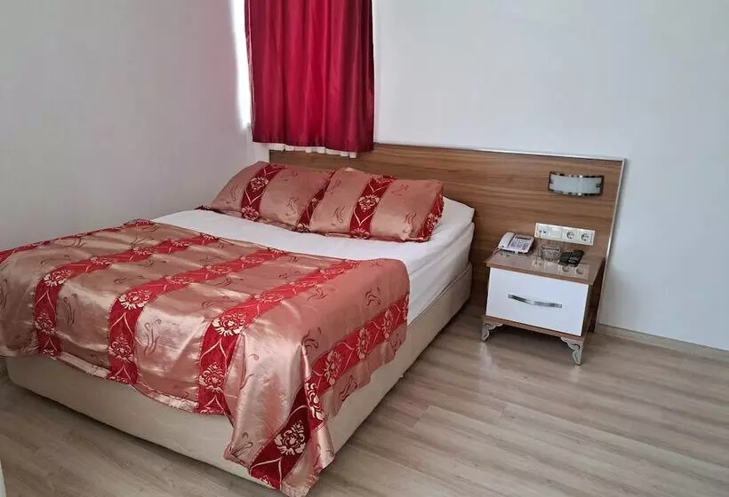 Otel Eratay