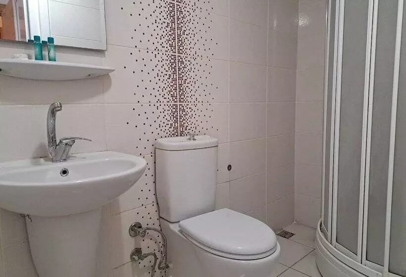 Otel Eratay
