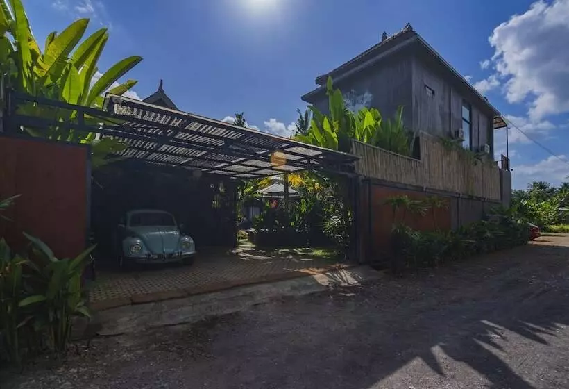 ペンション Elemento Homestay Badung