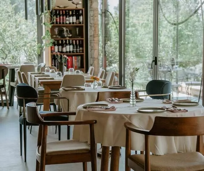 ペンション çiy Restaurant & Konukevi