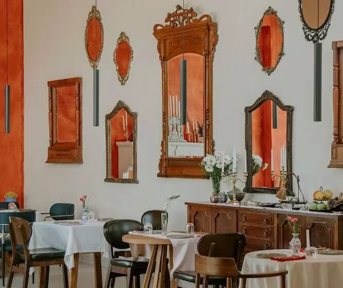 ペンション çiy Restaurant & Konukevi