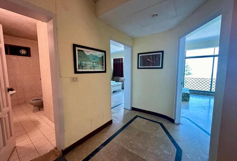 پانسیون Luxury Cottage Retreat