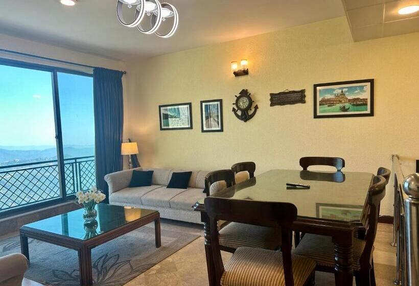 پانسیون Luxury Cottage Retreat