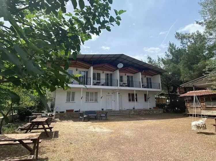 Aley's Home Apart