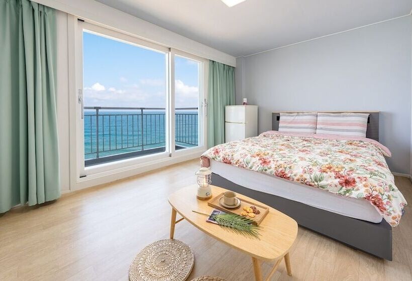 Gangneung Haerang Pension