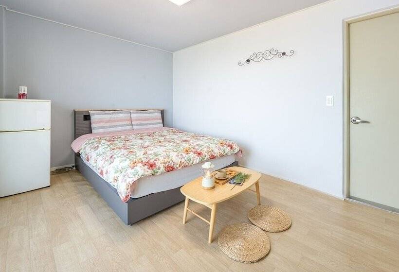 Gangneung Haerang Pension