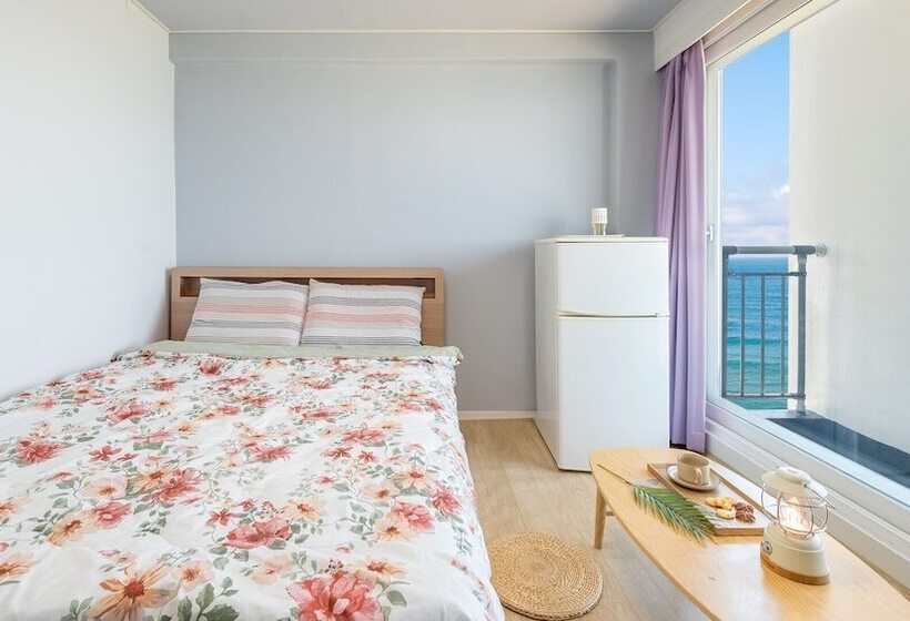 Gangneung Haerang Pension