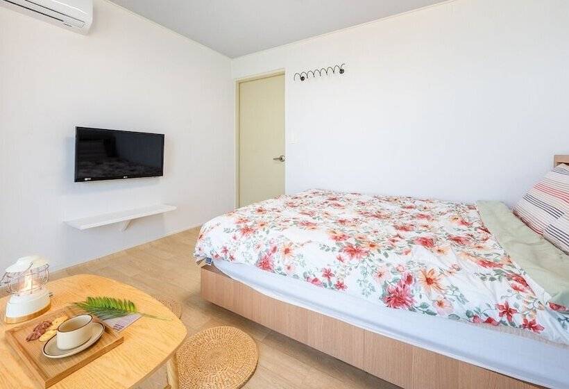 Gangneung Haerang Pension