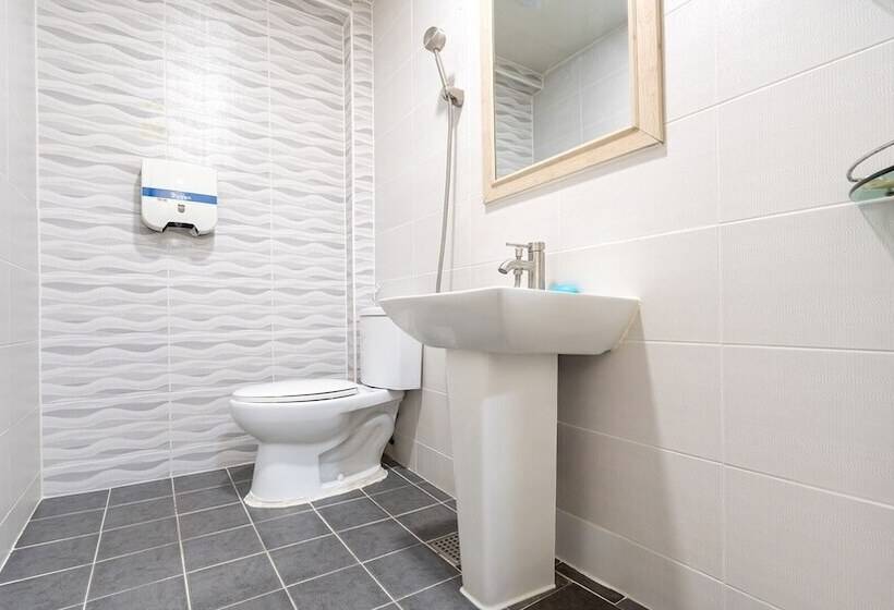 Gangneung Haerang Pension