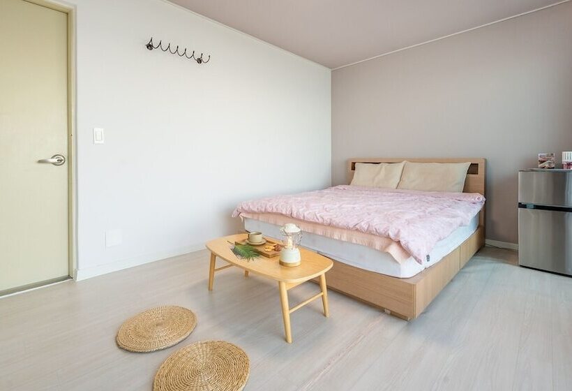 Gangneung Haerang Pension