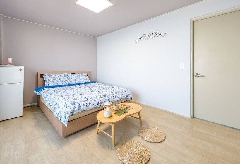 Gangneung Haerang Pension