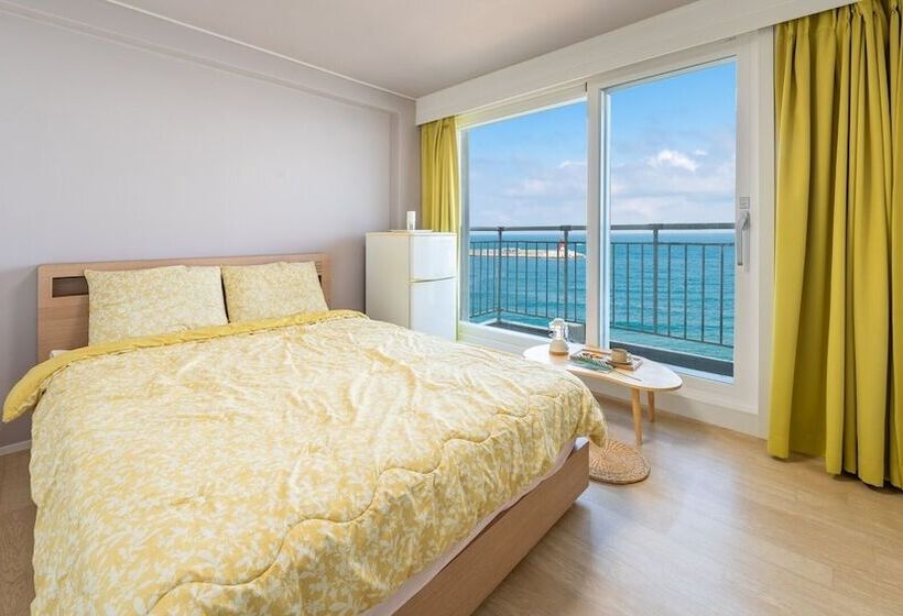 Gangneung Haerang Pension