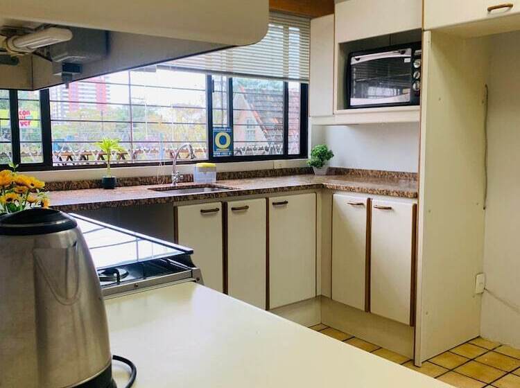 פונדק Easy Hospedagem