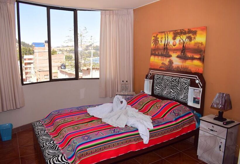 مسافرخانه Skylake