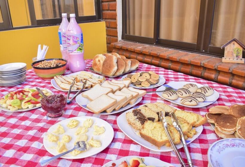 مسافرخانه Skylake