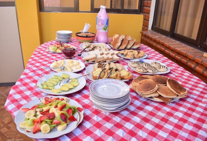 مسافرخانه Skylake