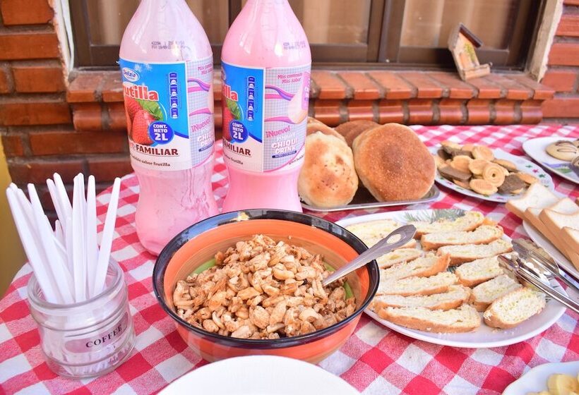 مسافرخانه Skylake