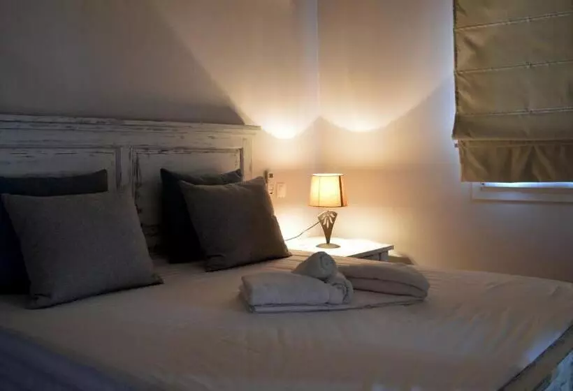 ホテル Ammos Luxury Suites