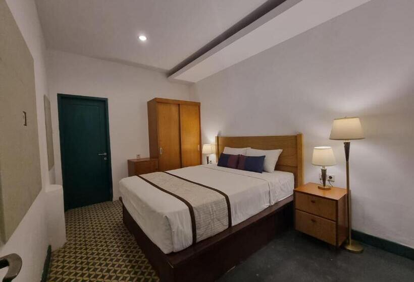 Hotel Attara Inn Senggigi