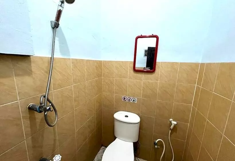 هتل Capital O 92615 Villa Utama D Alas Purwo