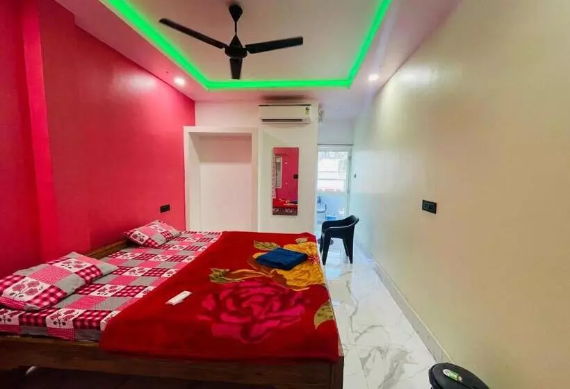 ホテル Shree Gundicha Lodge ! Puri