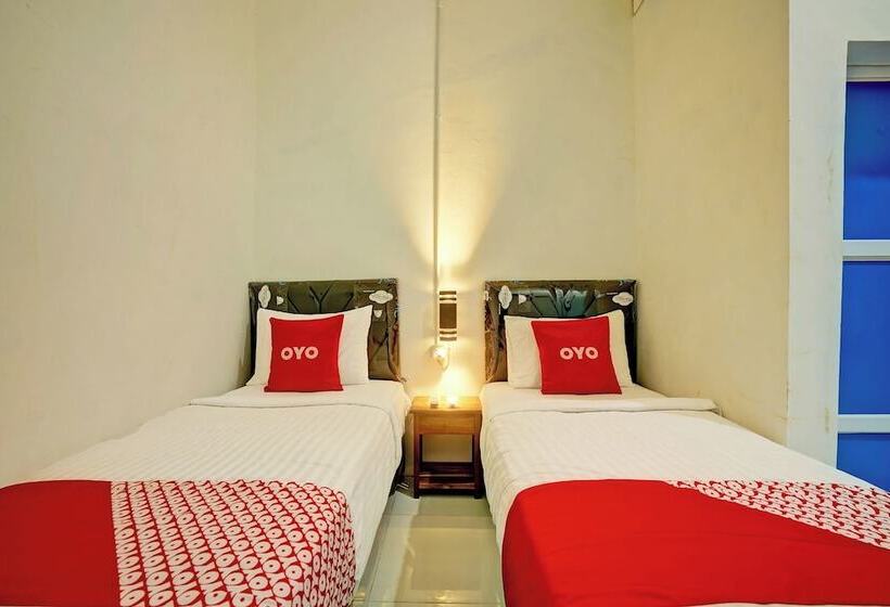 בית מלון כפרי Dngalau Residence Syariah By Oyo