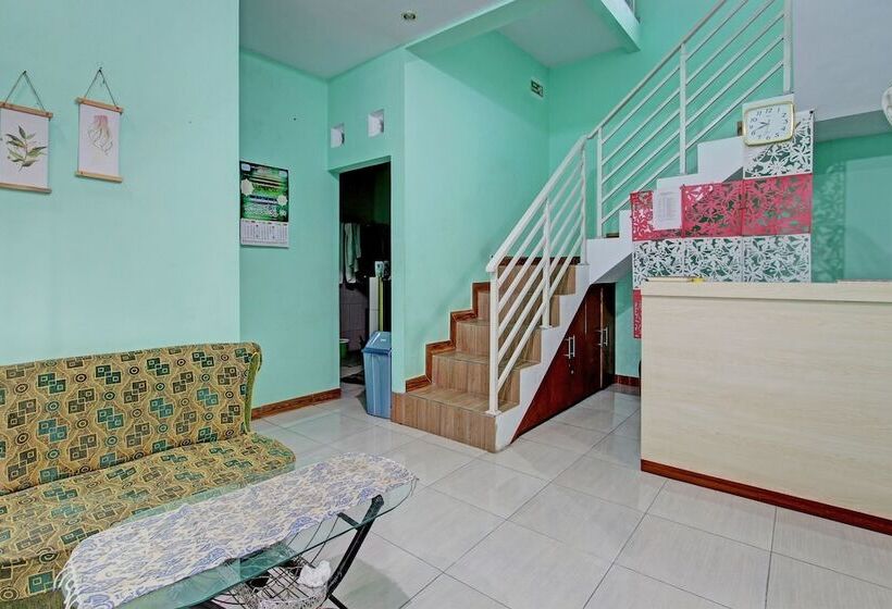 酒店 Guest House Inayah Syariah By Oyo