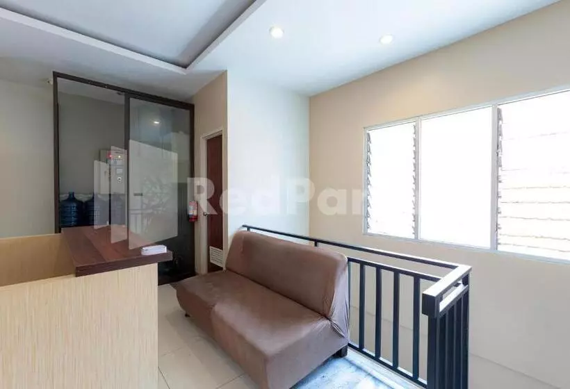 ホテル Ichiza Room Redpartner