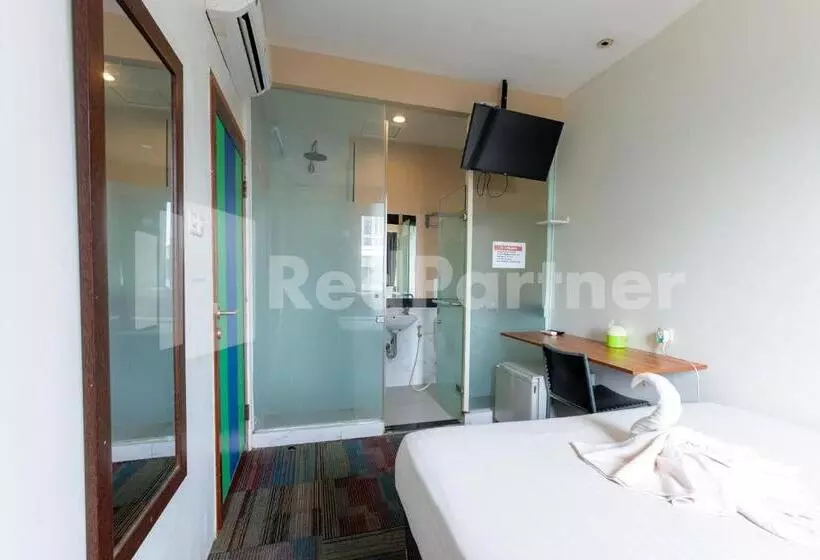 ホテル Ichiza Room Redpartner