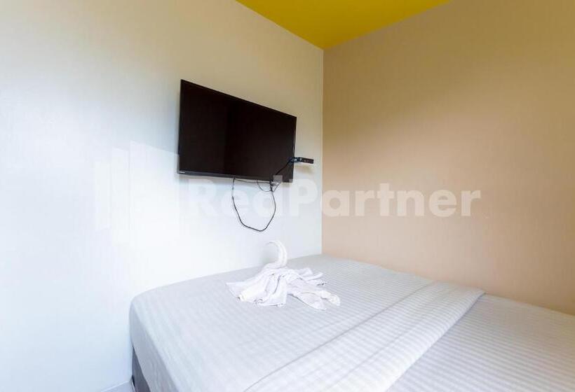 هتل Ichiza Room Redpartner