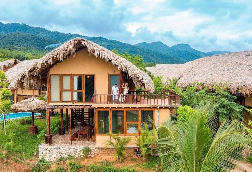 هتل Mai Chau Onsen Retreat