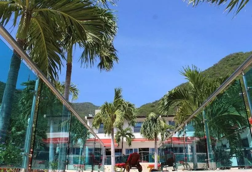 ホテル Med Taganga