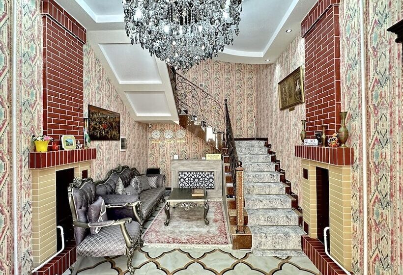 Отель Mosaic Boutique