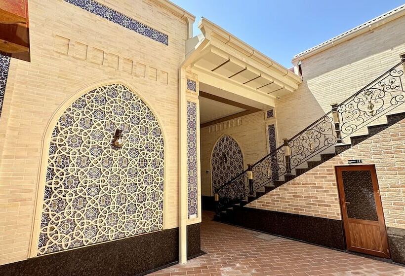 Отель Mosaic Boutique