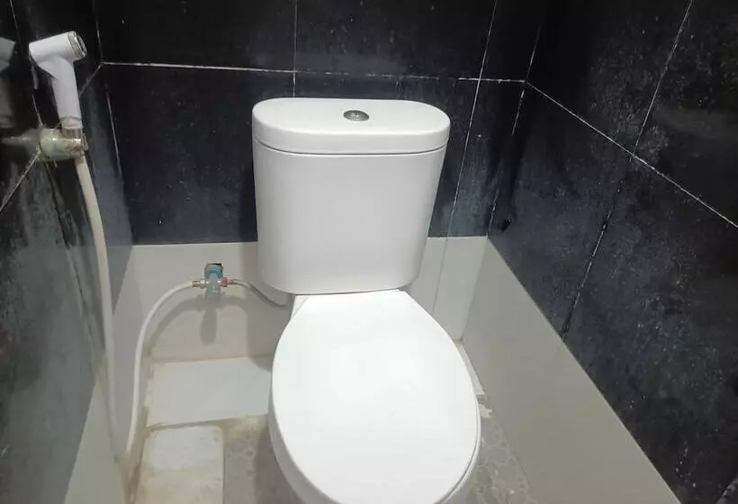 Hotelli Multi Plus Inn By Oyo