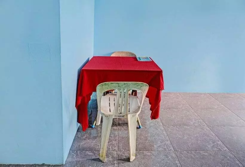 هتل Spot On 92192 Hana Staynearnagoya Hill Mall