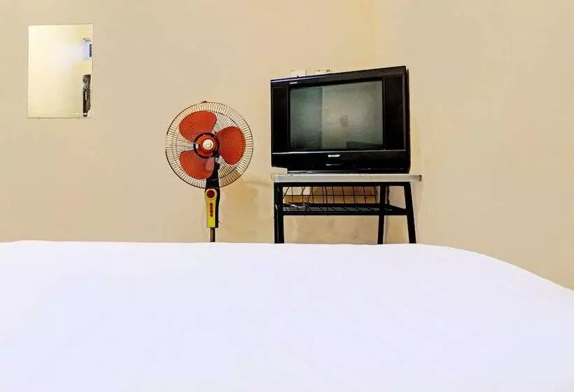 هتل Spot On 92192 Hana Staynearnagoya Hill Mall