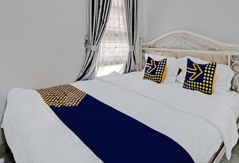 בית מלון כפרי Spot On 92536 Teguh Homestay Syariah