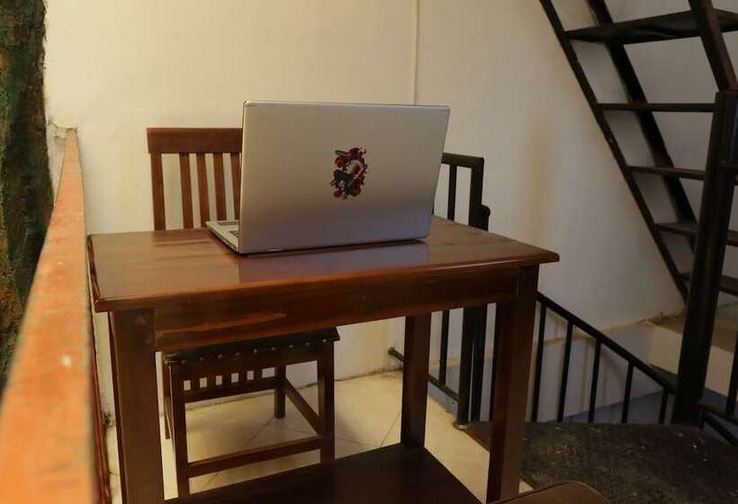 Hotel Spot On 93189 Rumah Berkah Syariah