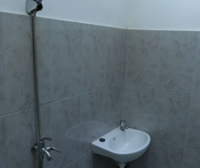 Hotel Spot On 93189 Rumah Berkah Syariah