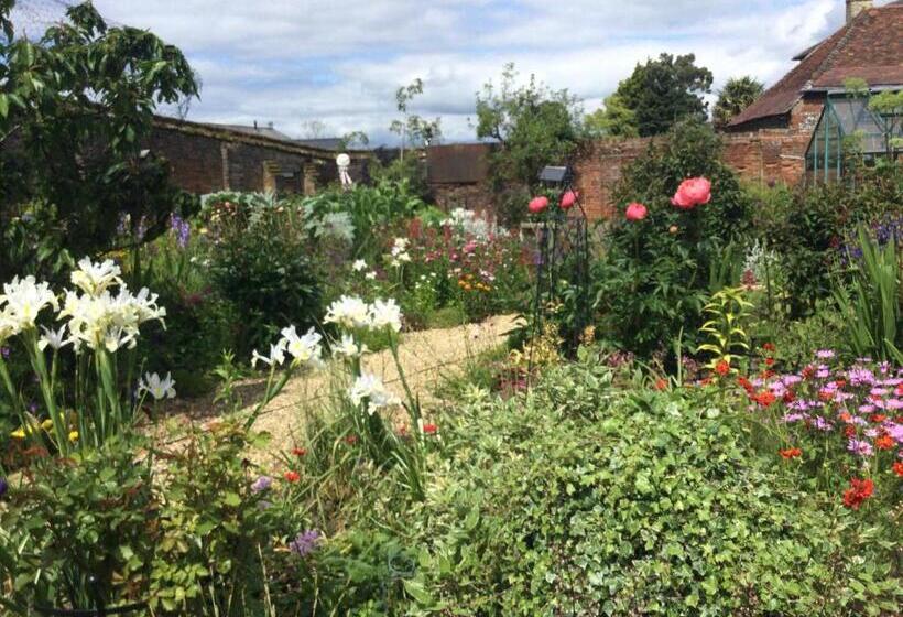 בית מלון כפרי Stack Yard Cottage