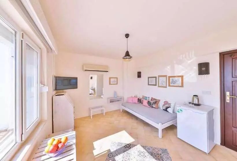 Hotelli Tübin Kültür Evi