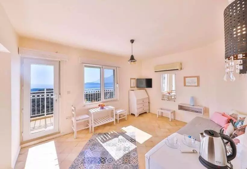 Hotelli Tübin Kültür Evi