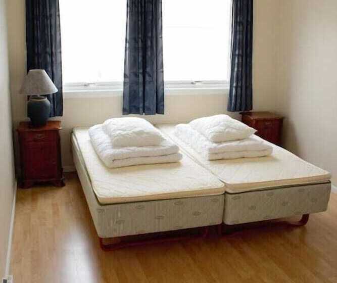 Lillsand Apartment As